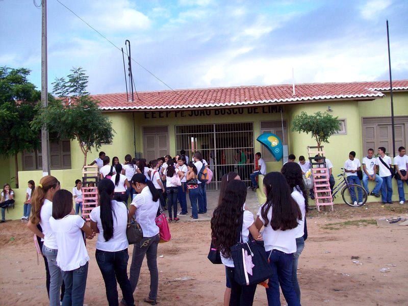 A Escola Estadual de Educação Profissional Padre João Bosco de Lima, de Mauriti, no Ceará, aparece em 1° lugar no ranking das escolas públicas de ensino médio. Foto: Reprodução/Facebook.